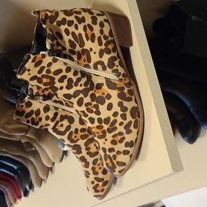 Leopard booties